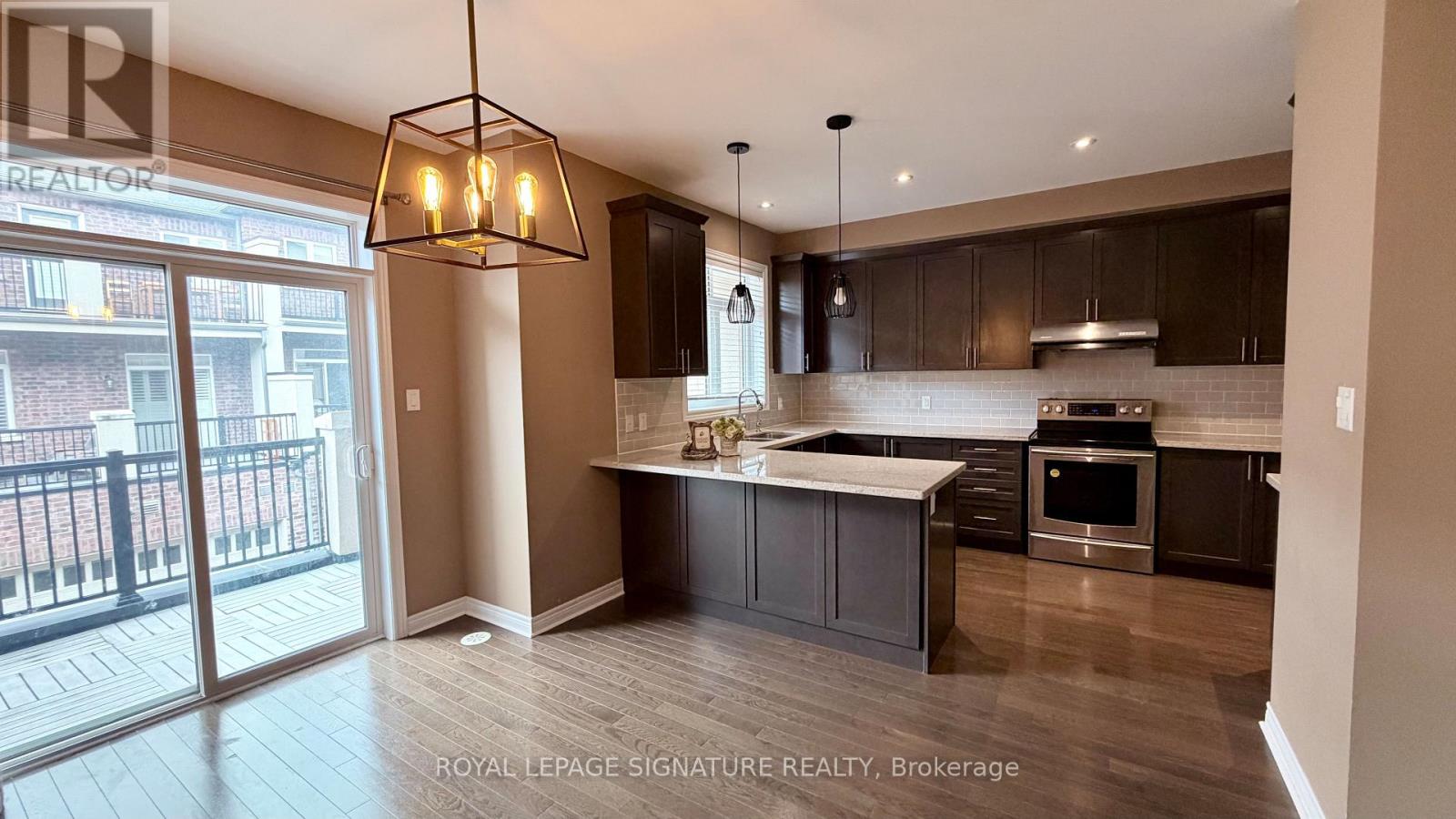 3050 Eberly Woods Drive, Oakville, Ontario  L6M 0T5 - Photo 16 - W13735296