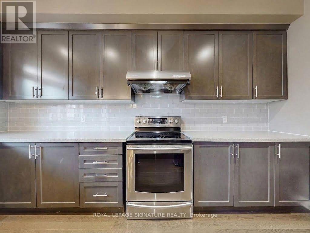 3050 Eberly Woods Drive, Oakville, Ontario  L6M 0T5 - Photo 12 - W13735296