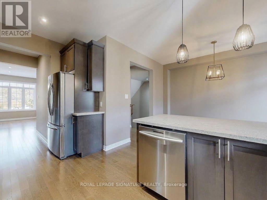 3050 Eberly Woods Drive, Oakville, Ontario  L6M 0T5 - Photo 13 - W13735296