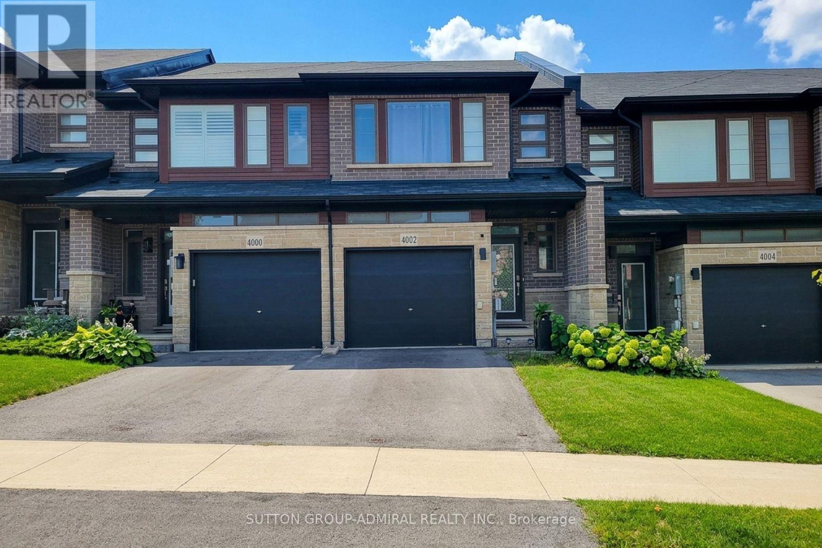4002 CROWN STREET, Lincoln, Ontario