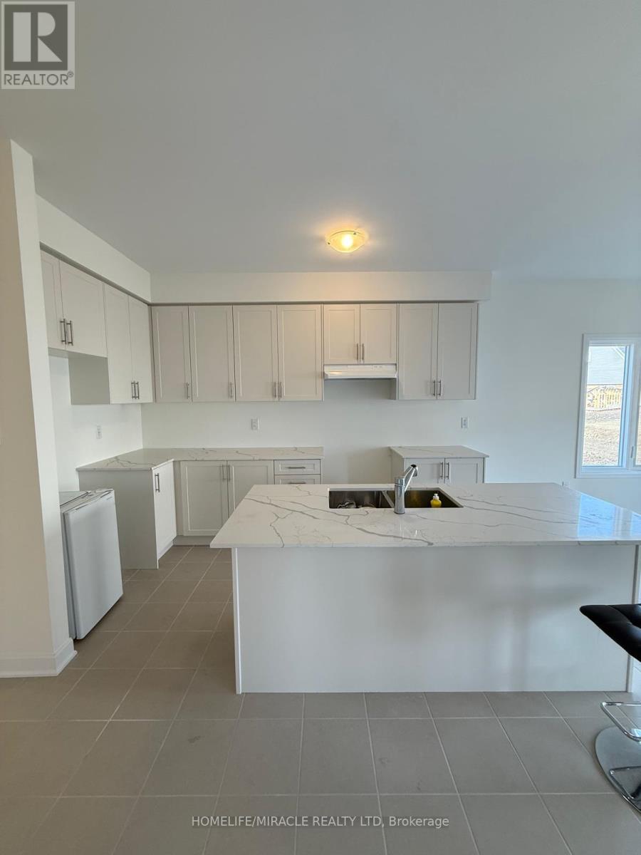 35 Royal Oak Crescent, Loyalist, Ontario  K0H 1G0 - Photo 6 - X13736970