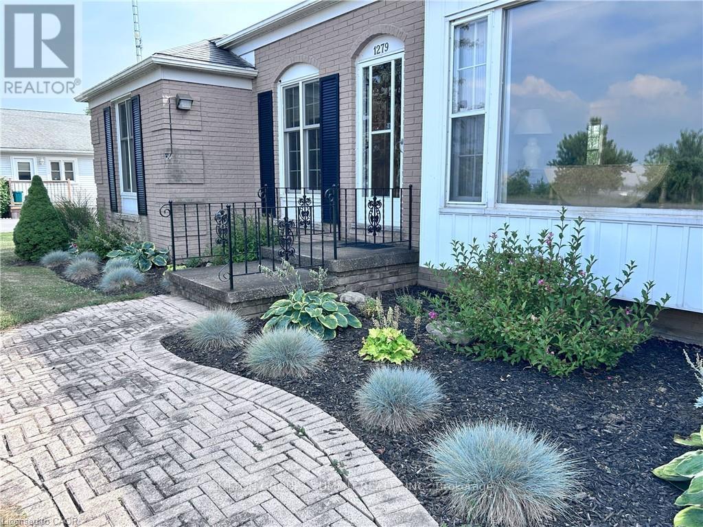 1279 Niagara River Parkway, Fort Erie, Ontario  L2A 5M4 - Photo 24 - X13737012