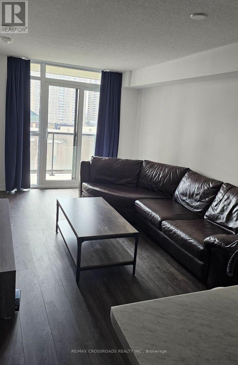 502 - 8 Trent Avenue, Toronto, Ontario  M4C 0A6 - Photo 2 - E13736174