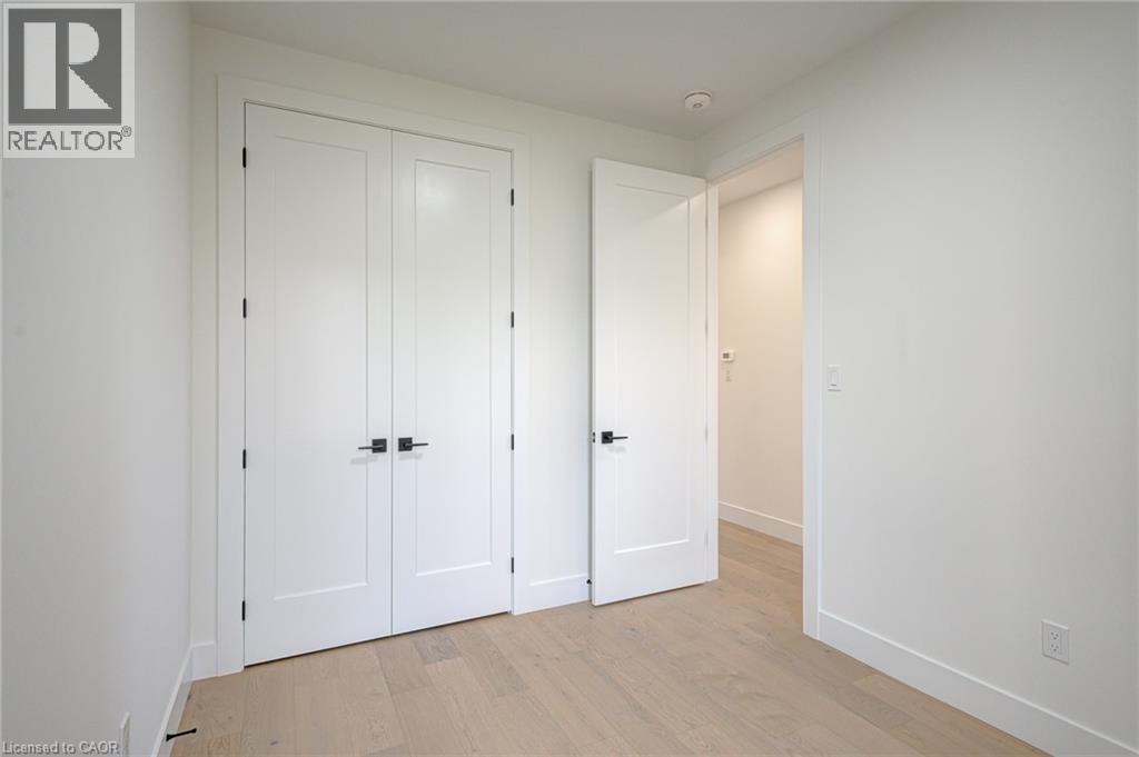 102 Clayton Street, Mitchell, Ontario  N0K 1N0 - Photo 6 - 40859998