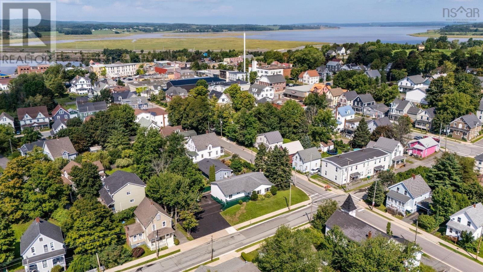 122 Victoria Street, Windsor, Nova Scotia  B0N 2T0 - Photo 34 - 202622055