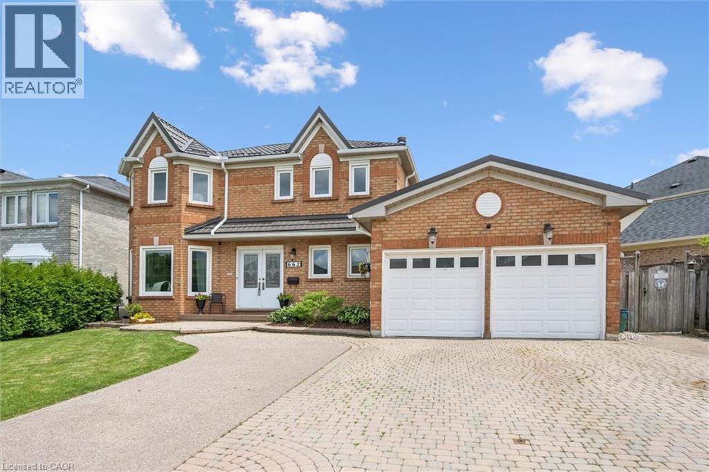 662 BURNETT Avenue, Cambridge, Ontario