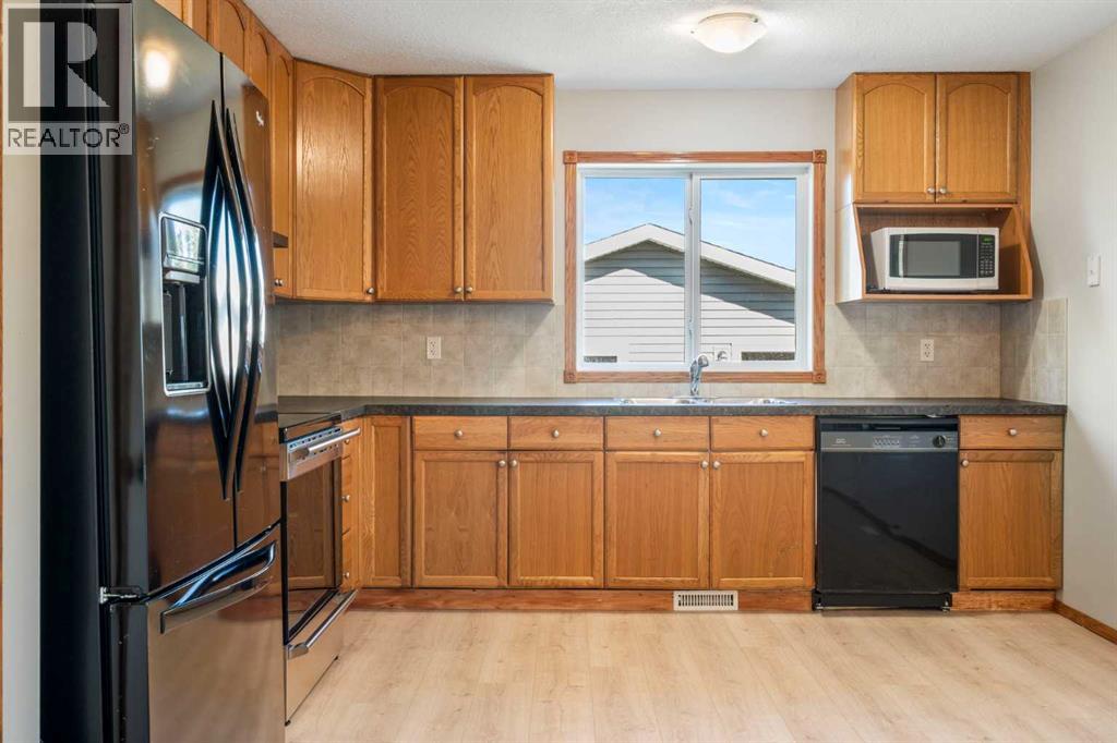 1198 Kildeer Close, Didsbury, Alberta  T0M 0W0 - Photo 18 - A2341194