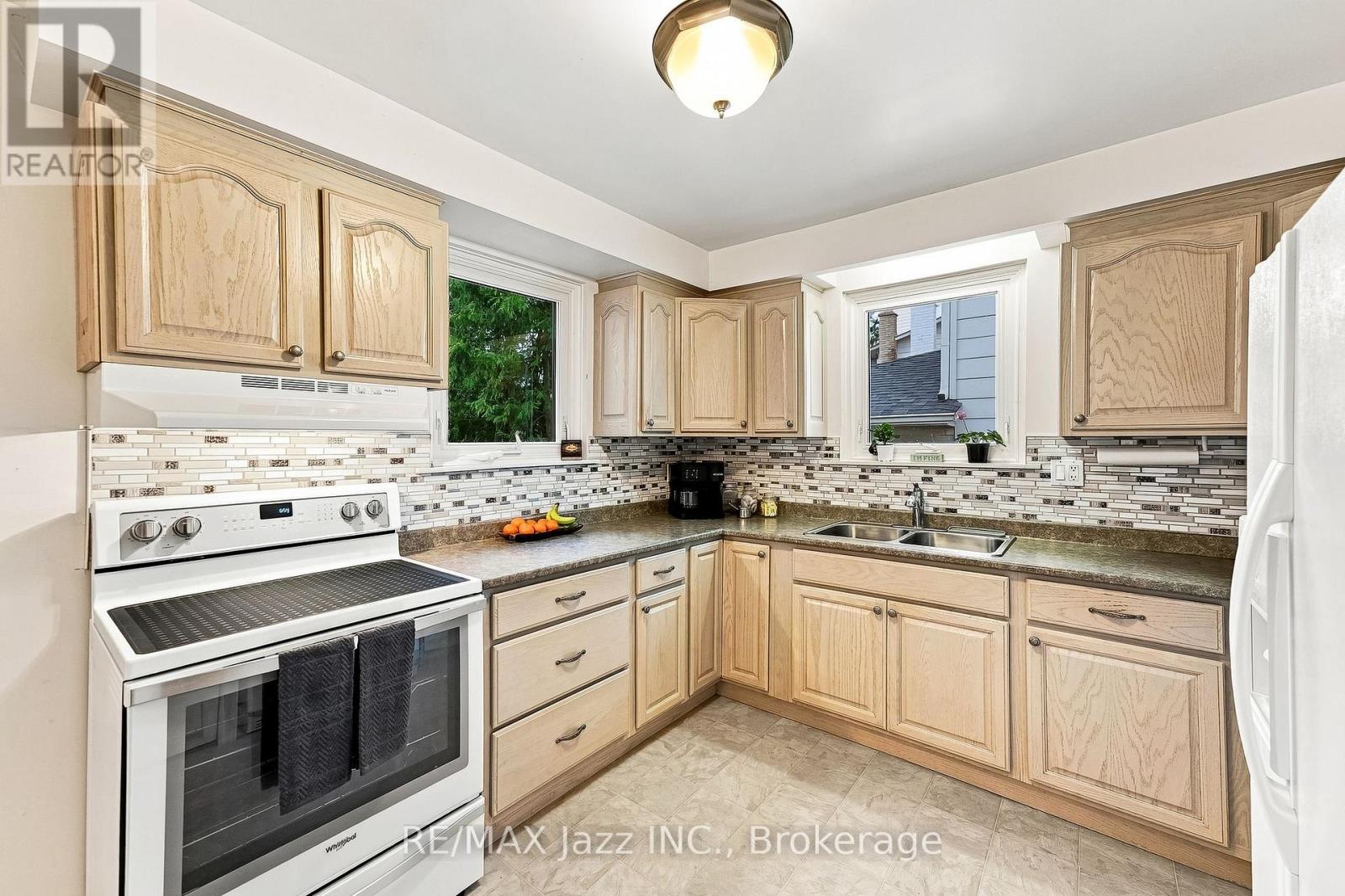 76 Chester Crescent, Scugog, Ontario  L9L 1K8 - Photo 12 - E13737114