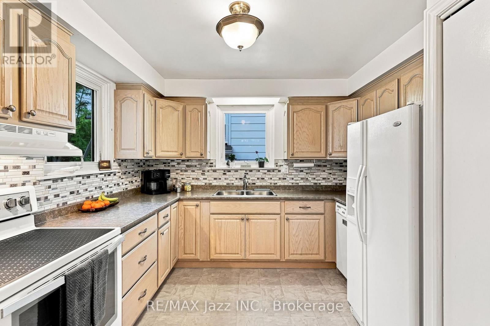 76 Chester Crescent, Scugog, Ontario  L9L 1K8 - Photo 13 - E13737114