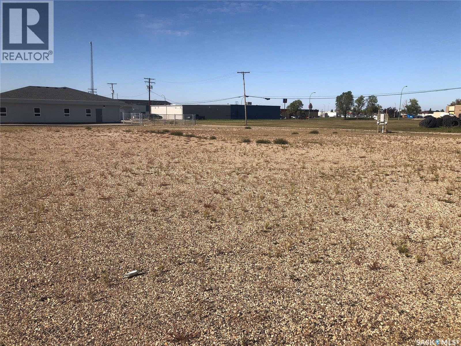 287 & 291 Hamilton Road, Yorkton, Saskatchewan  S3N 4C5 - Photo 3 - SK047300