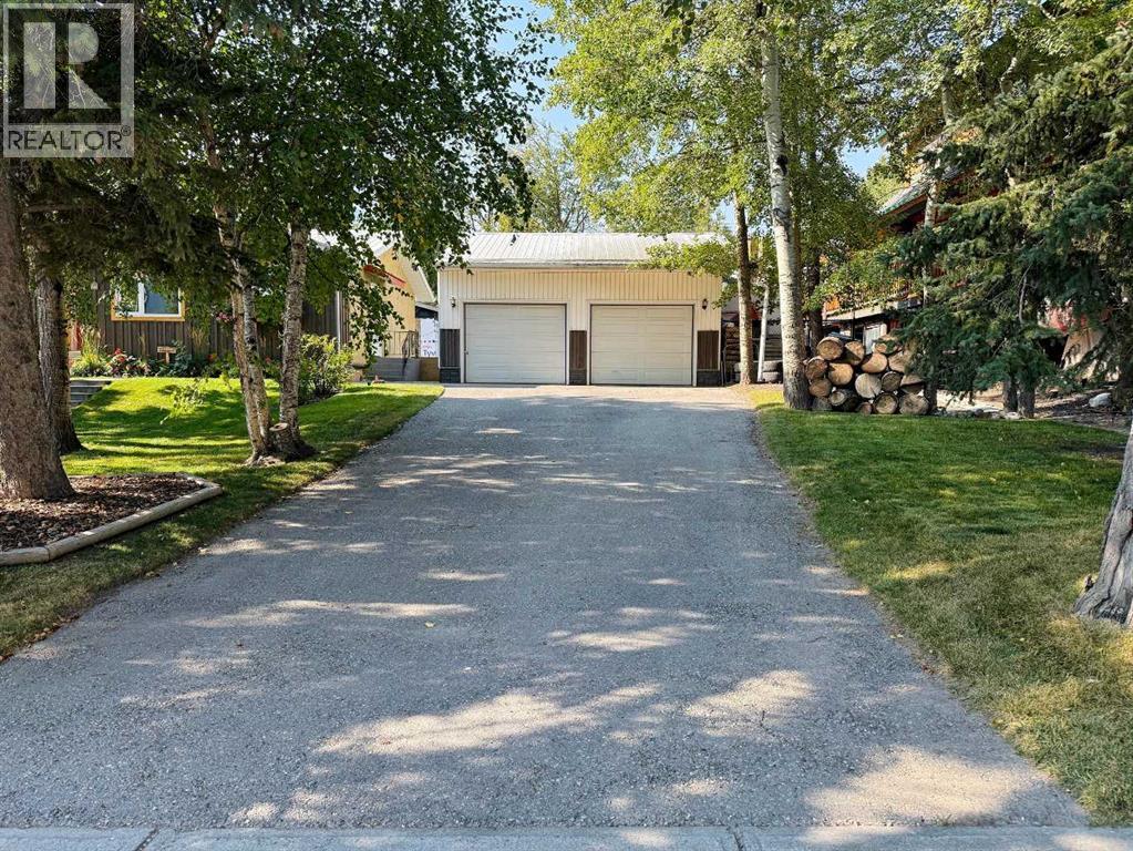 23 Barrier Mountain Drive, Exshaw, Alberta  T0L 2C0 - Photo 1 - A2306447
