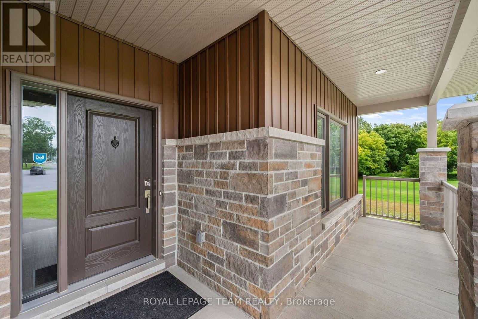481 Lancaster Lane, North Dundas, Ontario K0C 2K0 - Photo 3 - X13737050