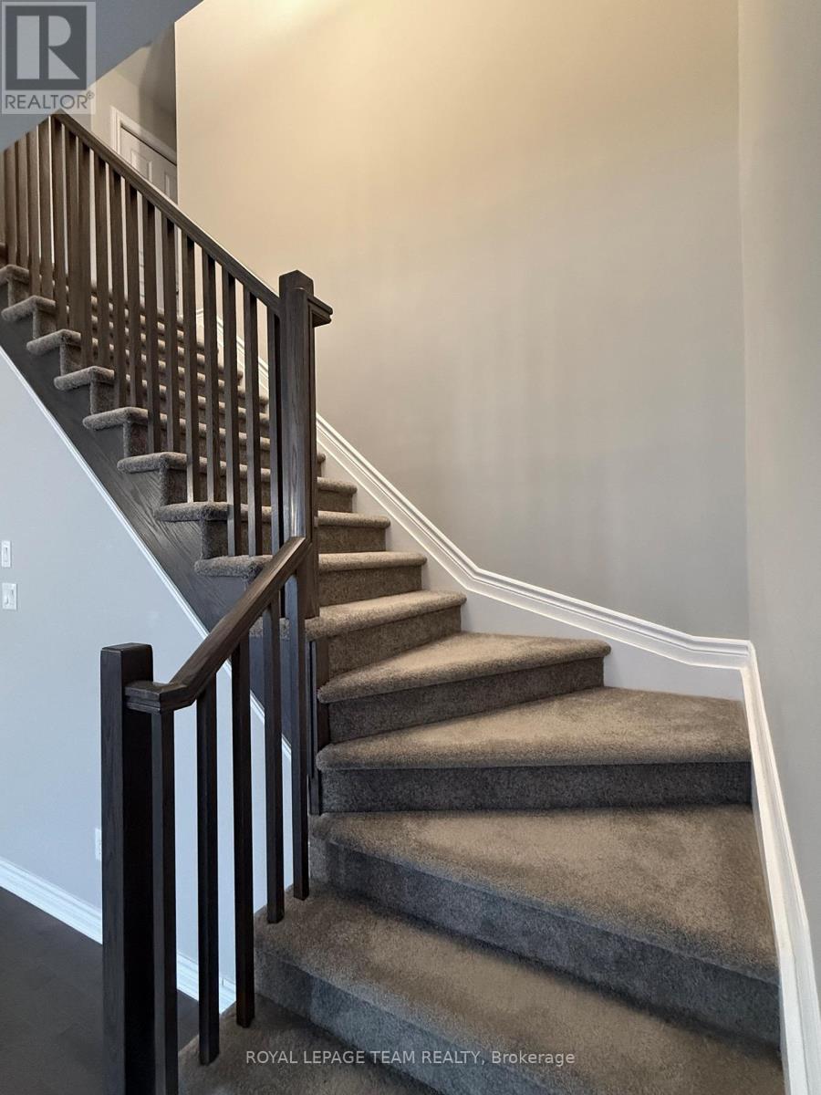 82 Warrior Street, Ottawa, Ontario K2V 0M2 - Photo 14 - X13737100