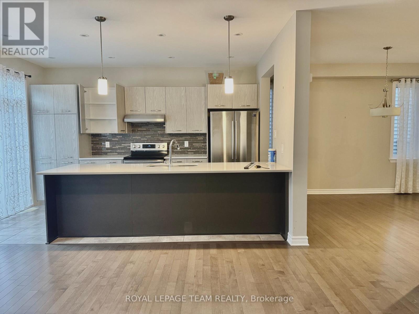 82 Warrior Street, Ottawa, Ontario K2V 0M2 - Photo 7 - X13737100