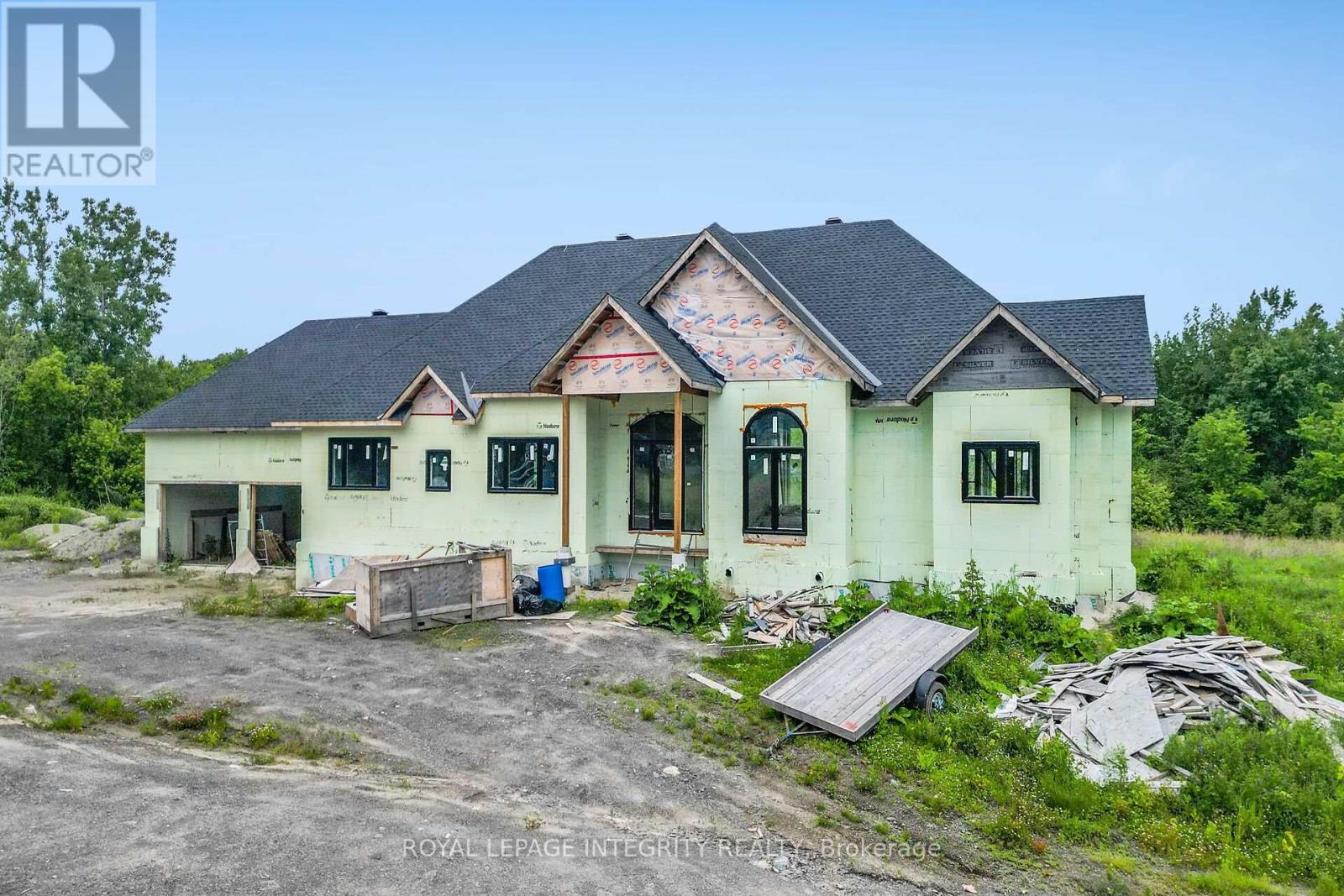 1695 Old Montreal Road, Ottawa, Ontario K4C 1G7 - Photo 3 - X13737138