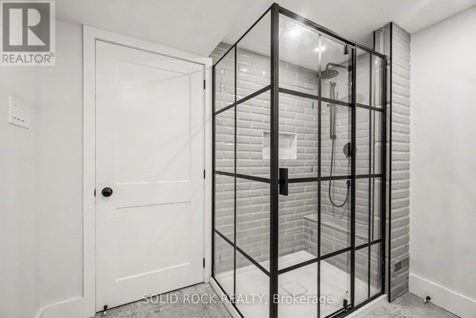 5 Beckington Private, Ottawa, Ontario K2P 2N5 - Photo 27 - X13737144
