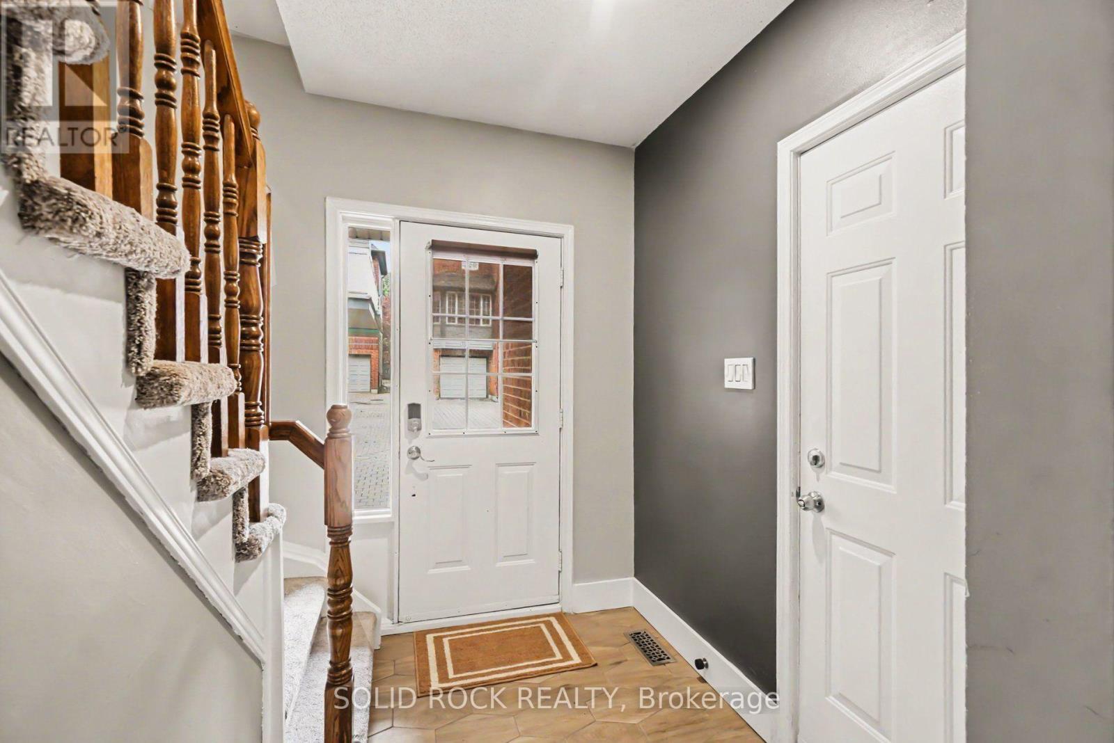 5 Beckington Private, Ottawa, Ontario K2P 2N5 - Photo 5 - X13737144