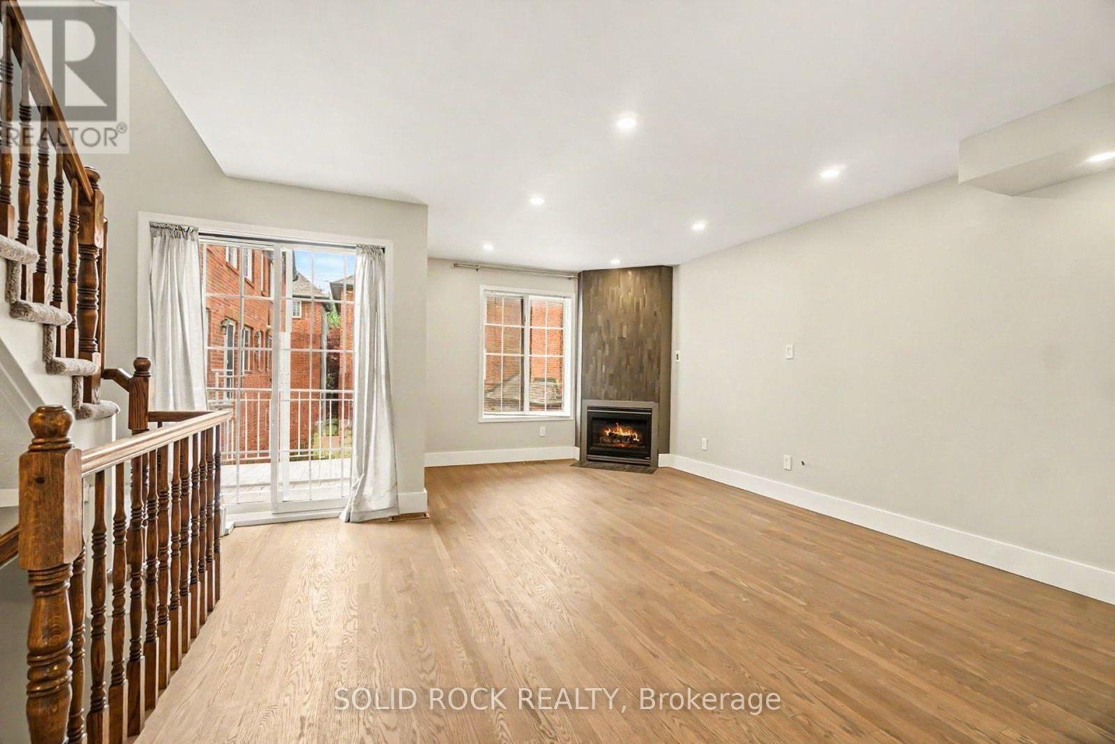 5 Beckington Private, Ottawa, Ontario K2P 2N5 - Photo 8 - X13737144