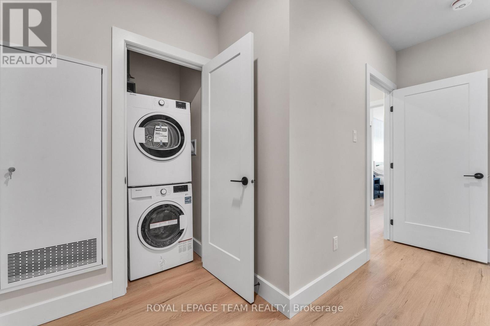 305 - 1008 Rogers Crescent, Brockville, Ontario K6V 6X5 - Photo 7 - X13737180