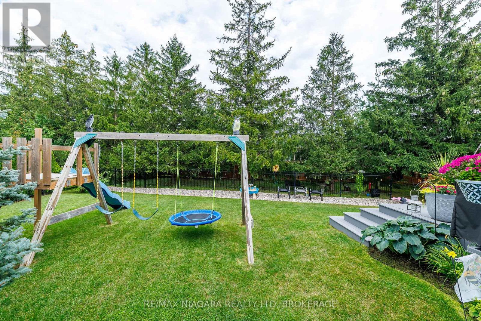 36 Derbyshire Drive, Fort Erie, Ontario  L0S 1N0 - Photo 25 - X13737240