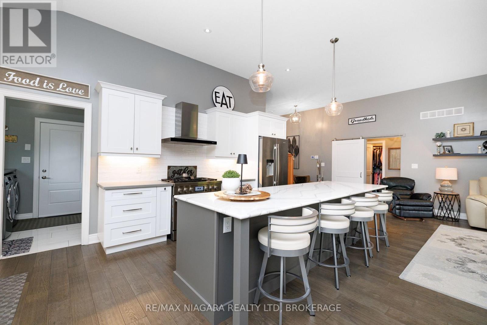36 Derbyshire Drive, Fort Erie, Ontario  L0S 1N0 - Photo 8 - X13737240