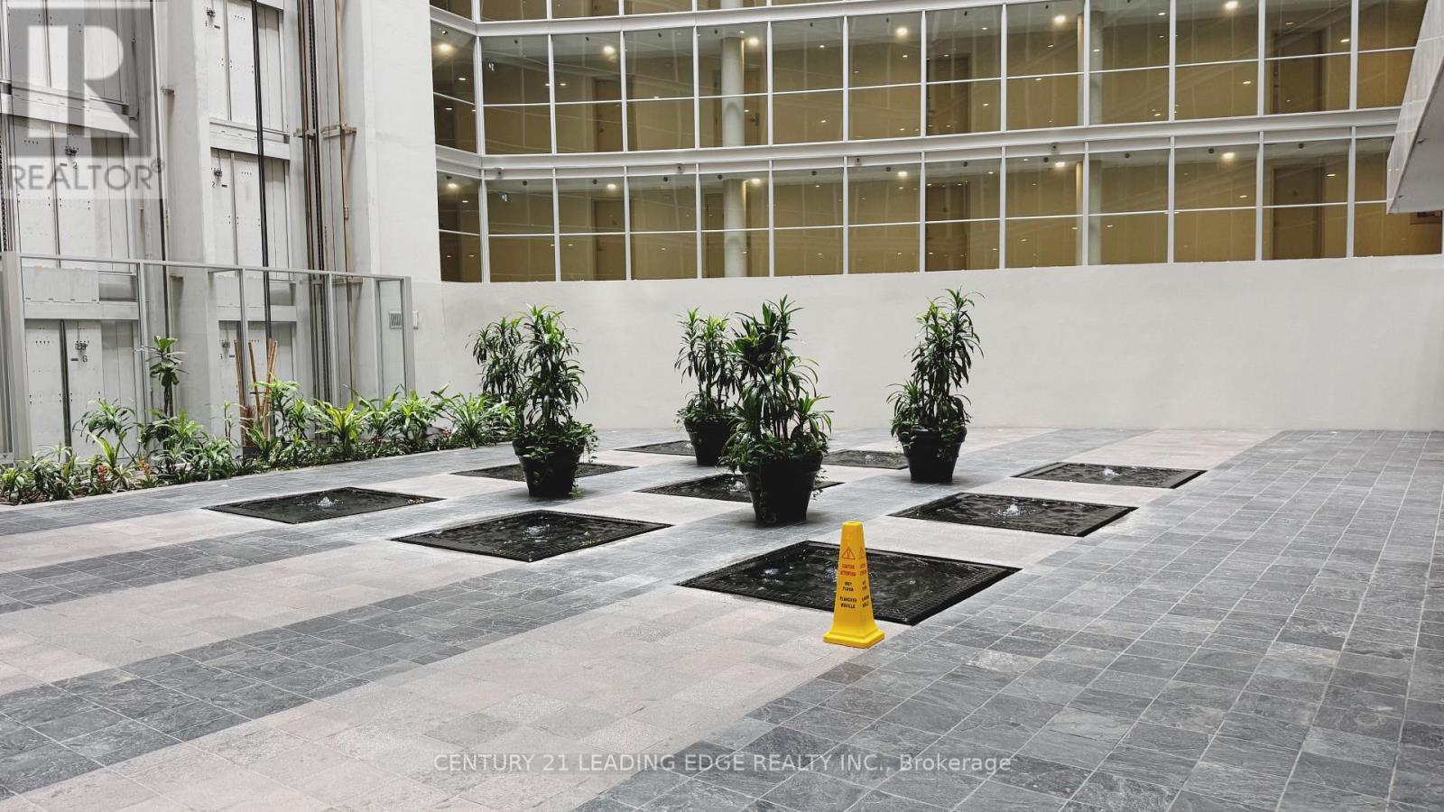 1821 - 650 Queens Quay W, Toronto, Ontario  M5V 3N2 - Photo 11 - C13737078
