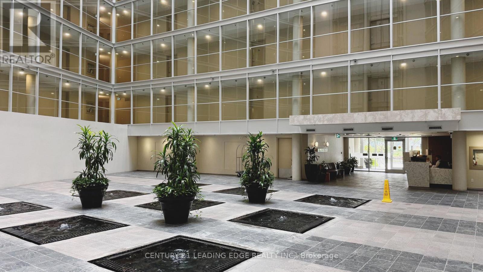 1821 - 650 Queens Quay W, Toronto, Ontario  M5V 3N2 - Photo 13 - C13737078