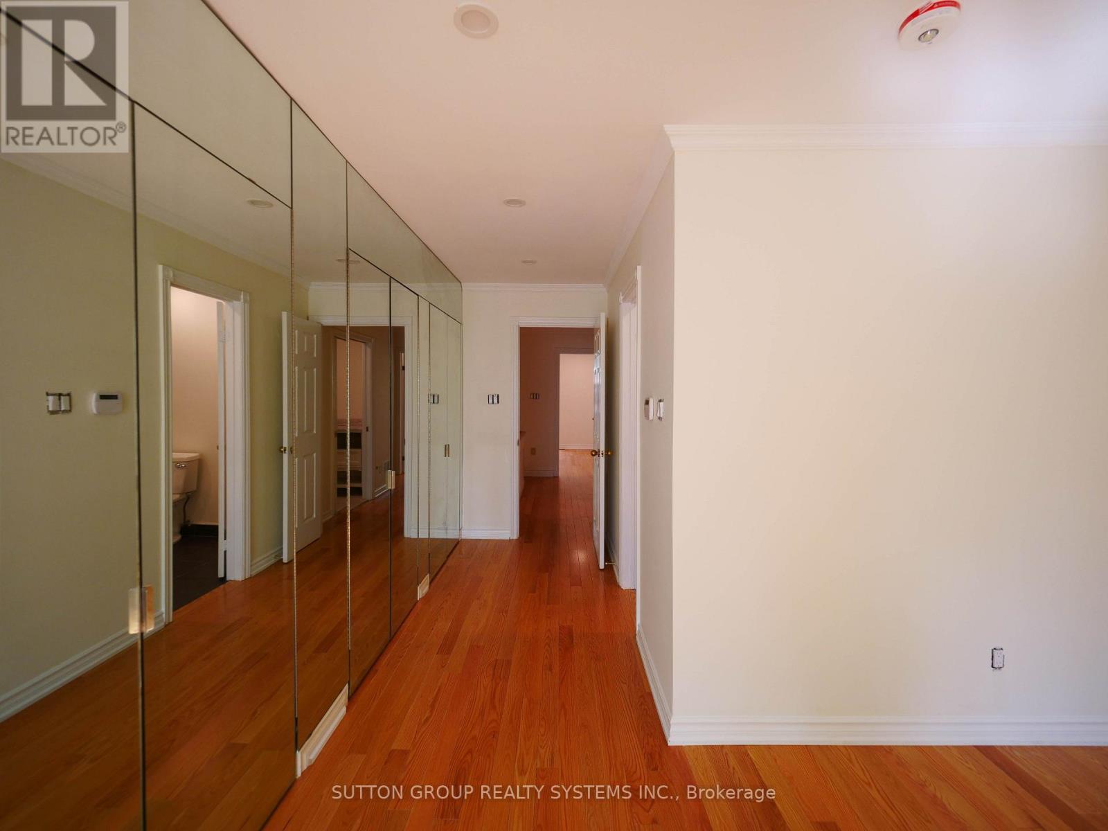 45 Soho Square, Toronto, Ontario  M5T 2Z2 - Photo 7 - C13737108