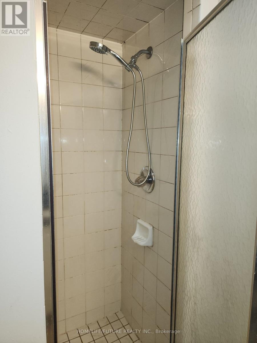 1101 - 410 Mclevin Avenue, Toronto, Ontario  M1B 5J5 - Photo 12 - E13737068