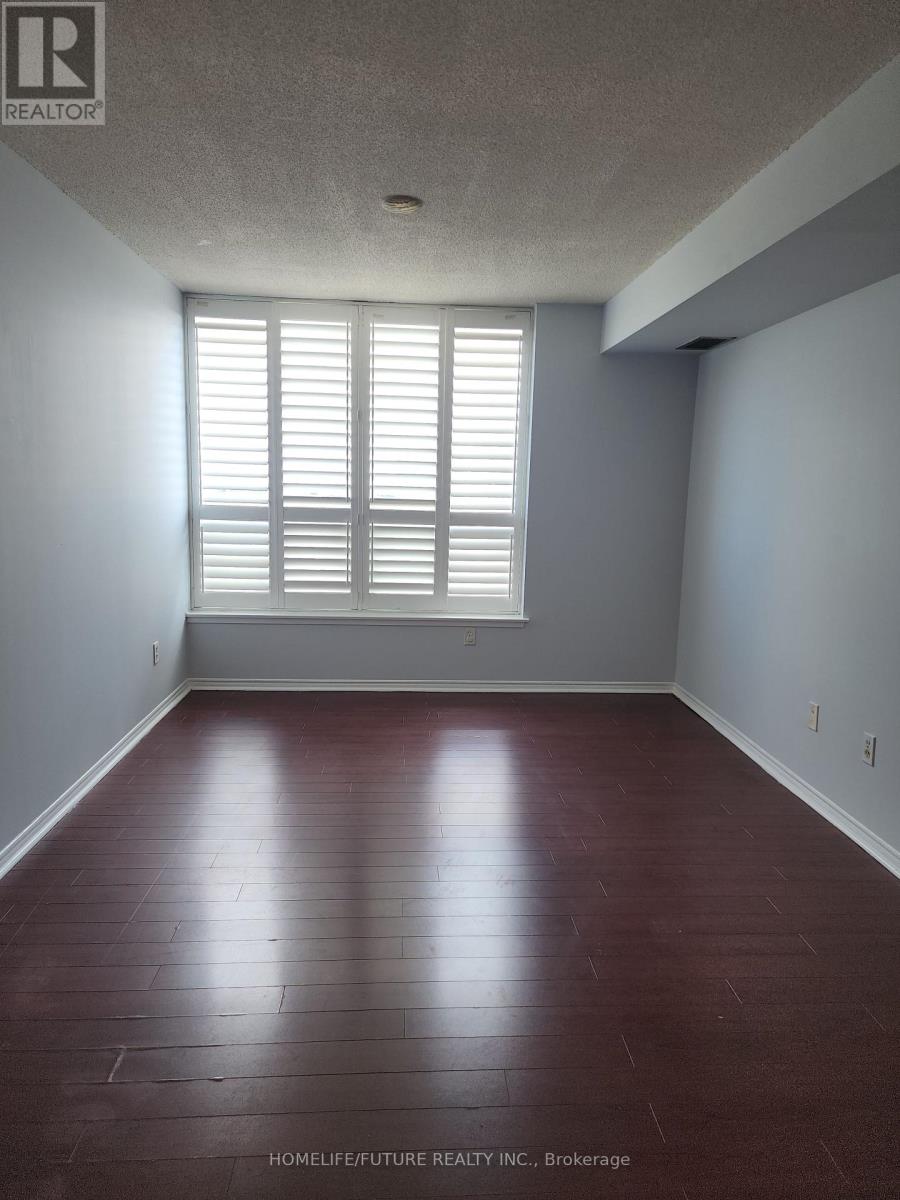 1101 - 410 Mclevin Avenue, Toronto, Ontario  M1B 5J5 - Photo 2 - E13737068