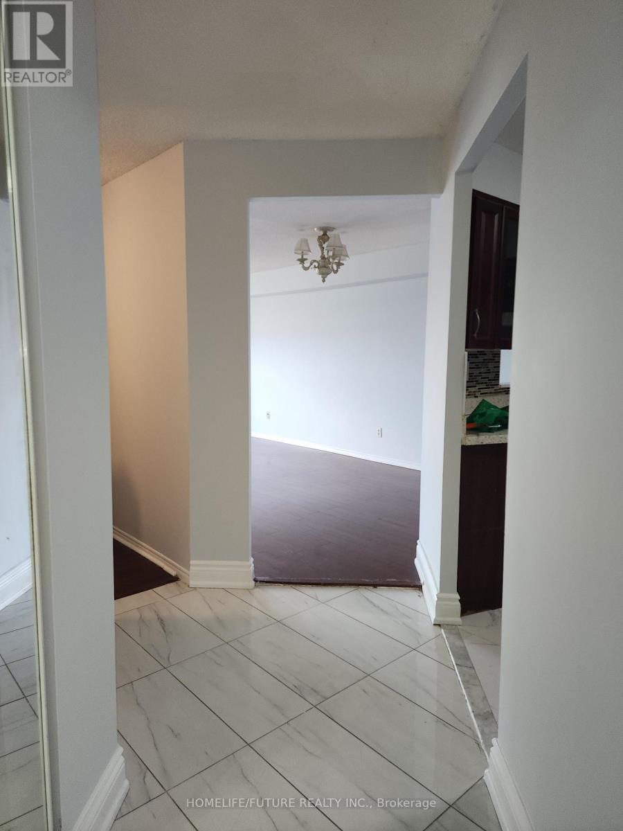 1101 - 410 Mclevin Avenue, Toronto, Ontario  M1B 5J5 - Photo 5 - E13737068
