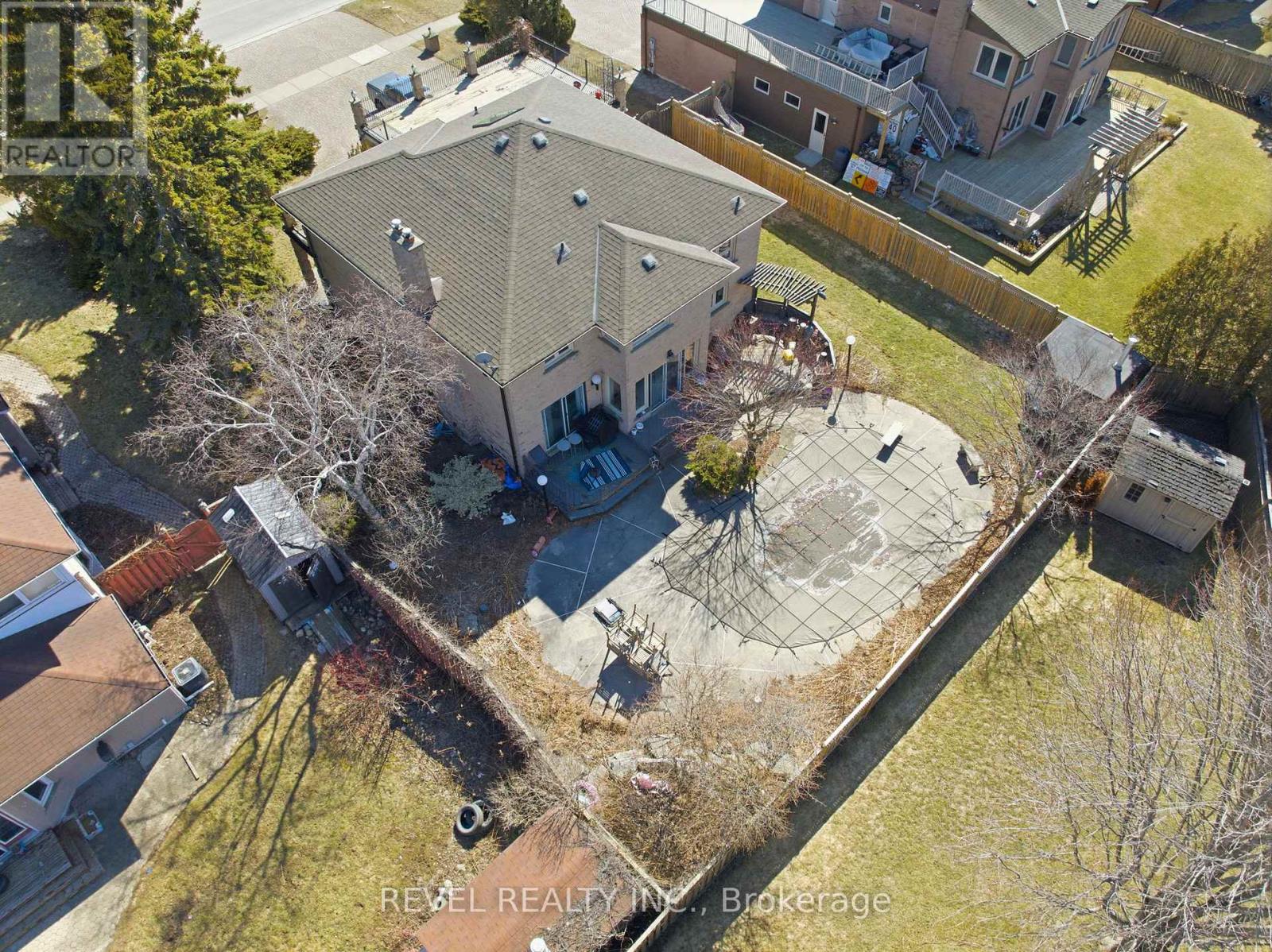 88 Lake Driveway W, Ajax, Ontario  L1S 4T2 - Photo 14 - E13737236
