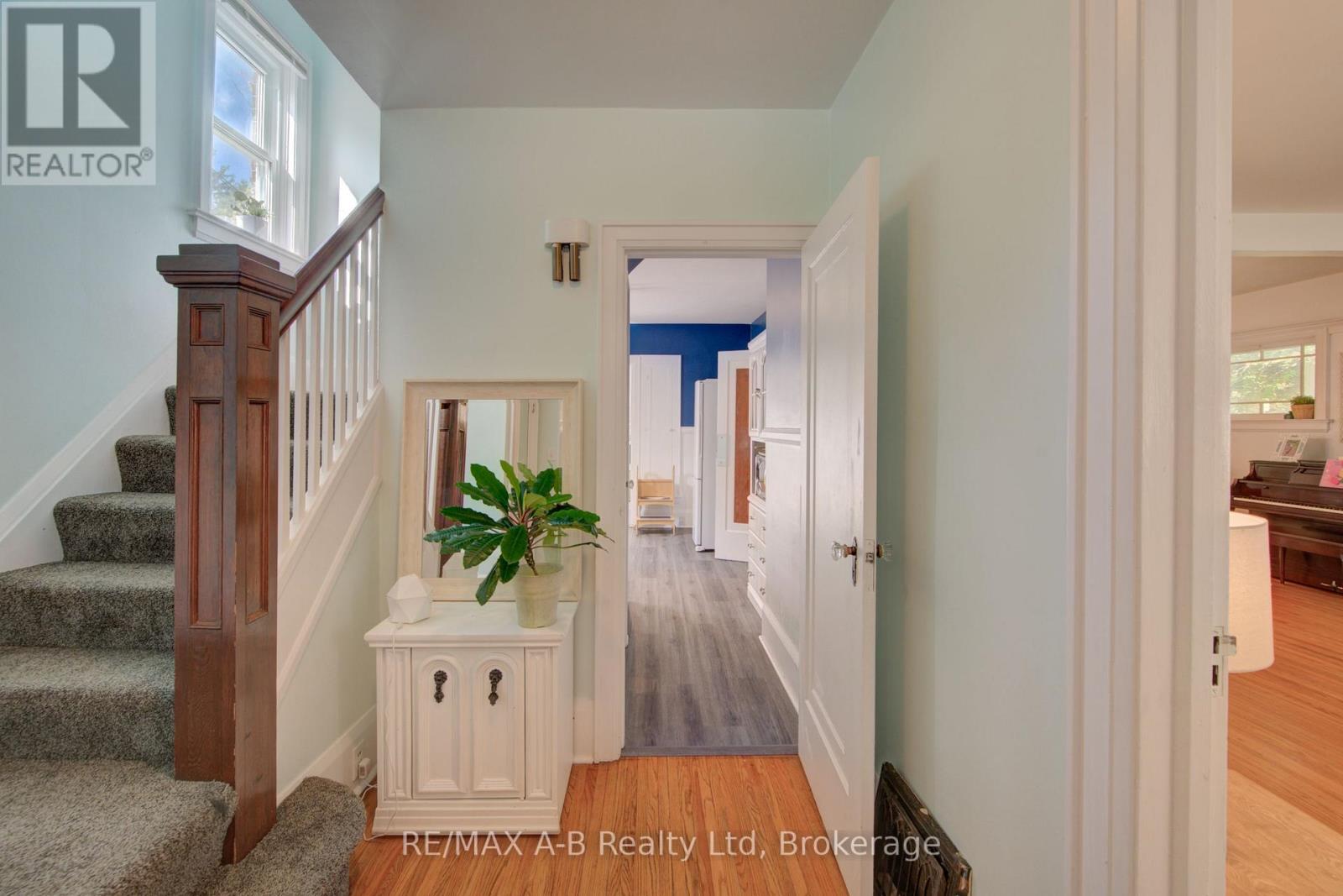 31 John Street, East Zorra-Tavistock (Tavistock), Ontario  N0B 2R0 - Photo 10 - X13737036