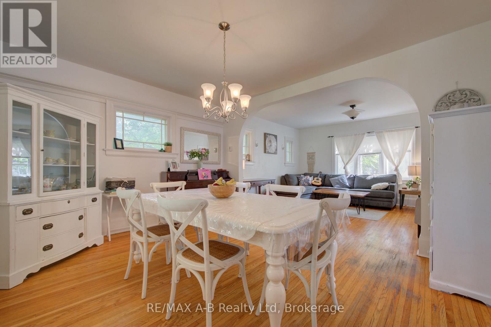 31 John Street, East Zorra-Tavistock (Tavistock), Ontario  N0B 2R0 - Photo 16 - X13737036