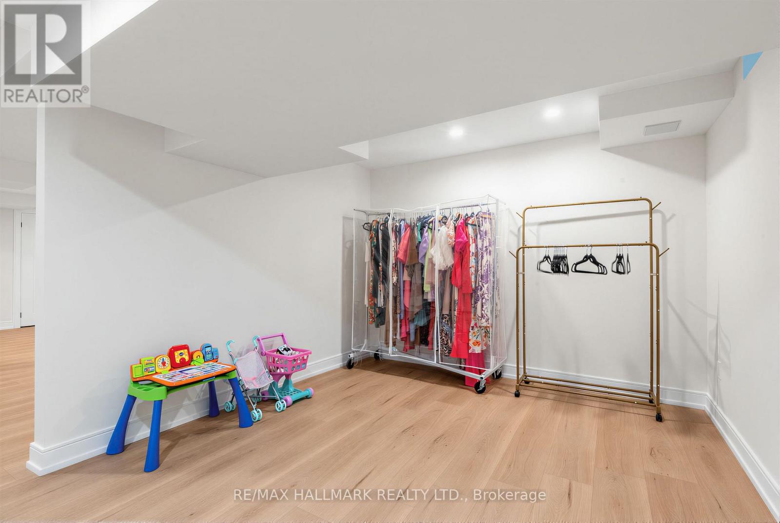 124 Barons Street, Vaughan, Ontario  L4H 3Y3 - Photo 22 - N13737134