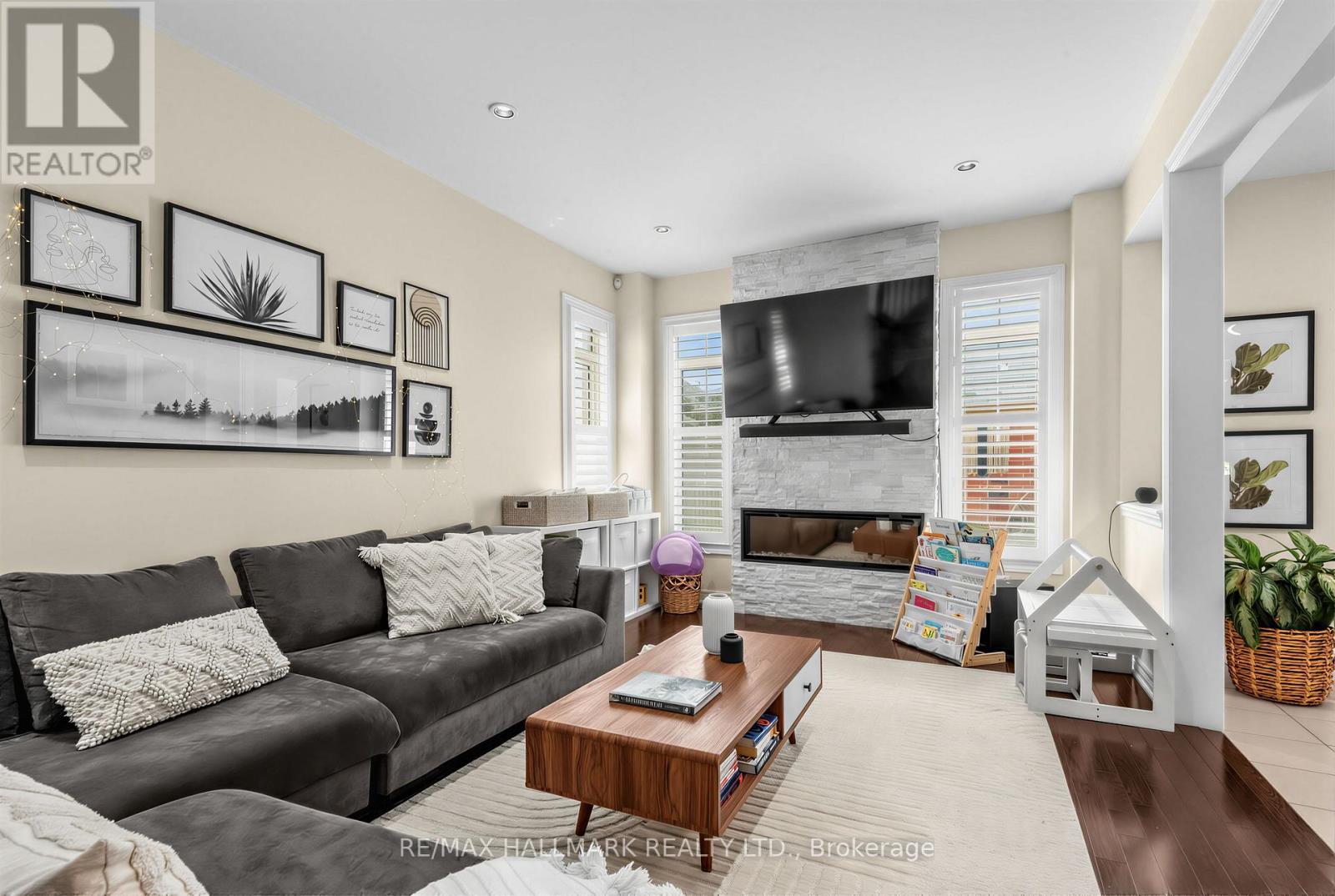 124 Barons Street, Vaughan, Ontario  L4H 3Y3 - Photo 9 - N13737134