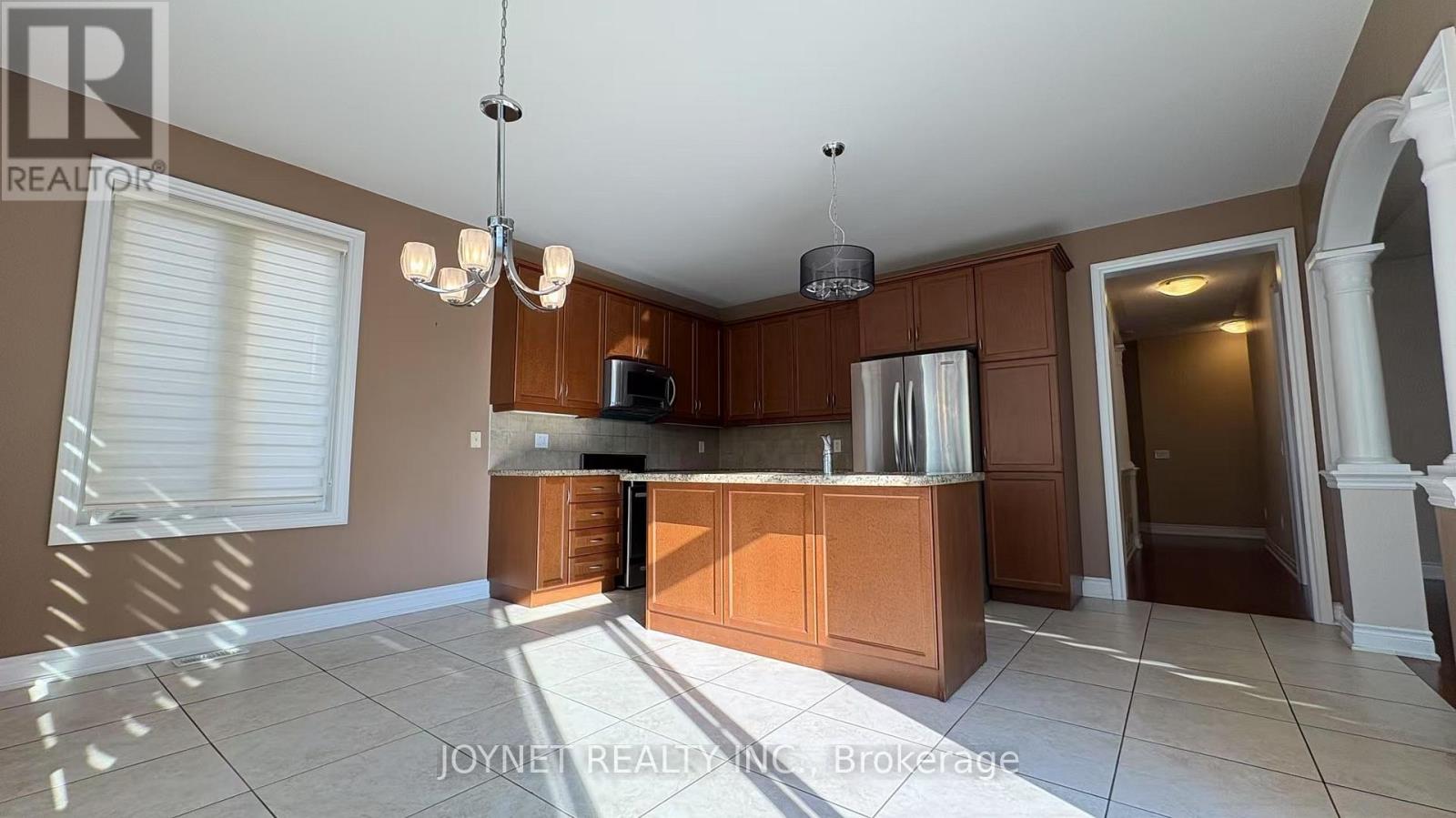 373 Lauderdale Drive, Vaughan (Patterson), Ontario  L6A 4S9 - Photo 14 - N13737230