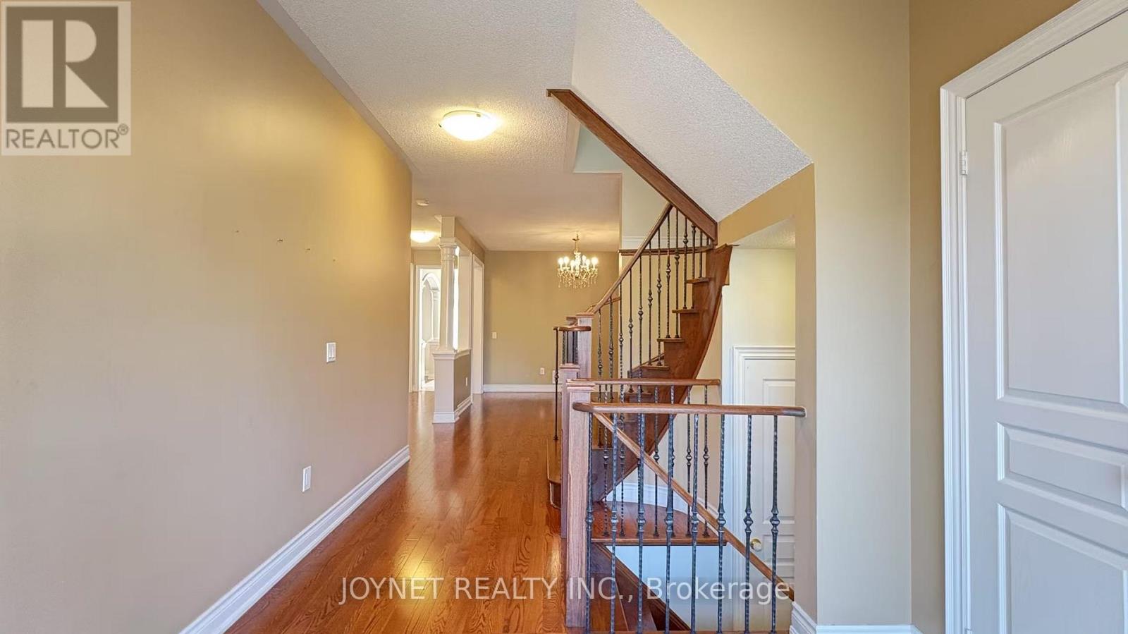 373 Lauderdale Drive, Vaughan (Patterson), Ontario  L6A 4S9 - Photo 5 - N13737230