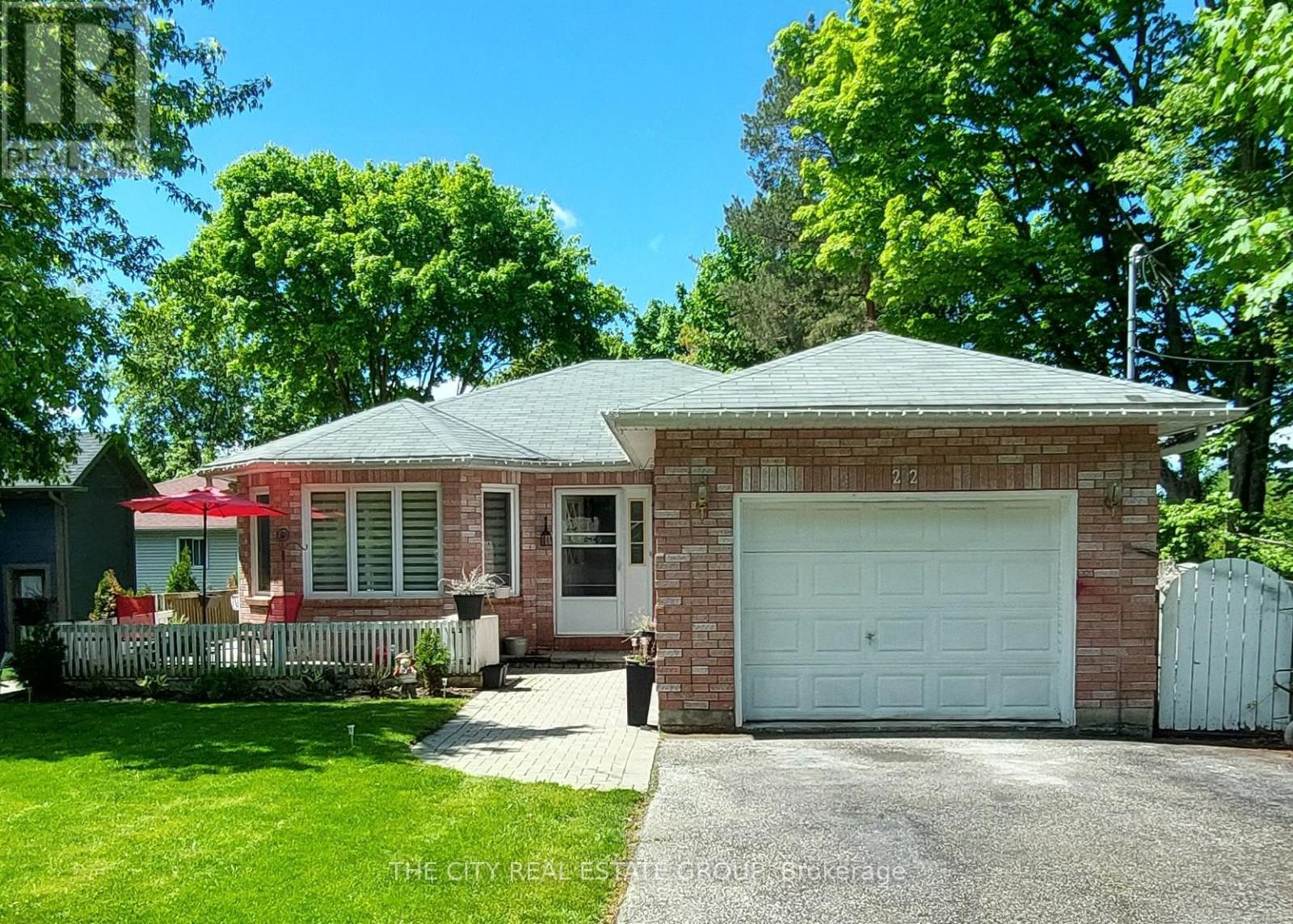 BSMT - 22 PINEWAY AVENUE, Georgina, Ontario