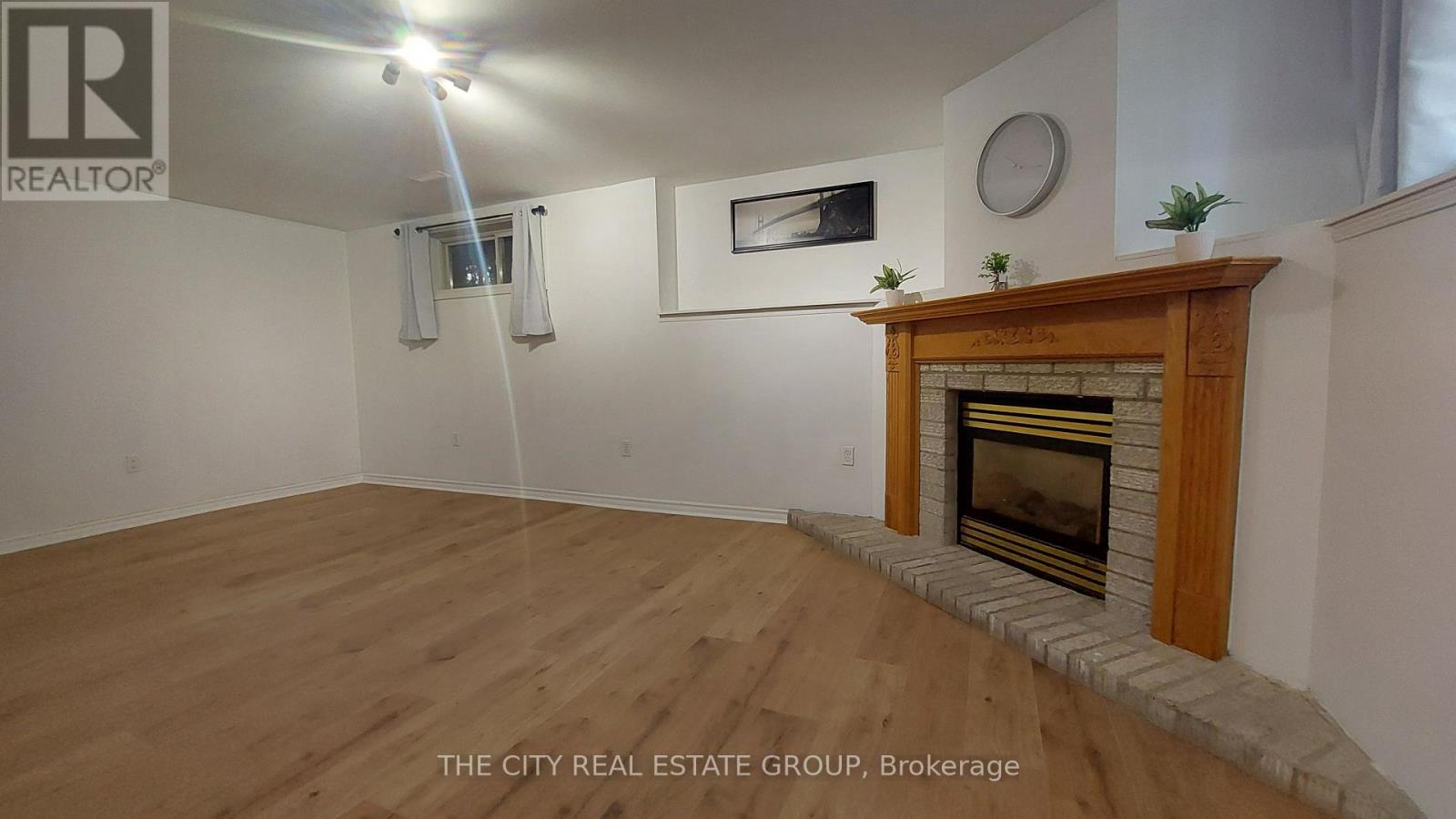 Bsmt - 22 Pineway Avenue, Georgina, Ontario  L4P 3V9 - Photo 10 - N13737244