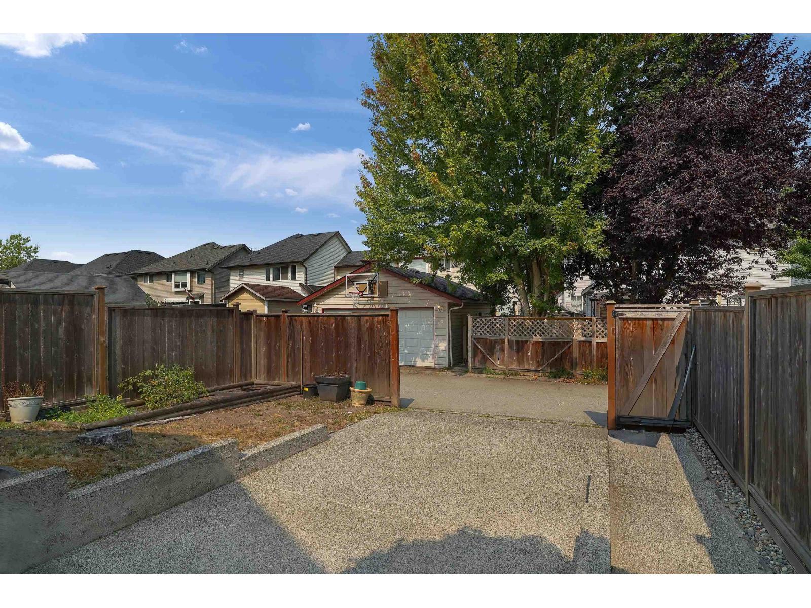 18539 67a Avenue, Surrey, British Columbia  V3S 9B5 - Photo 36 - R3159650