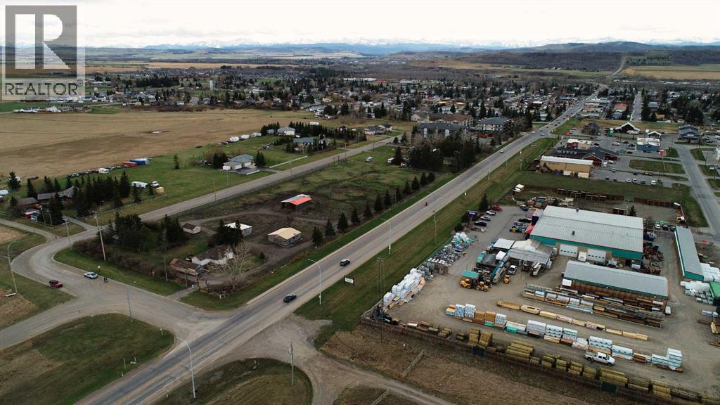 501 Centre Avenue E, Diamond Valley, Alberta  T0L 0H0 - Photo 3 - A2314309