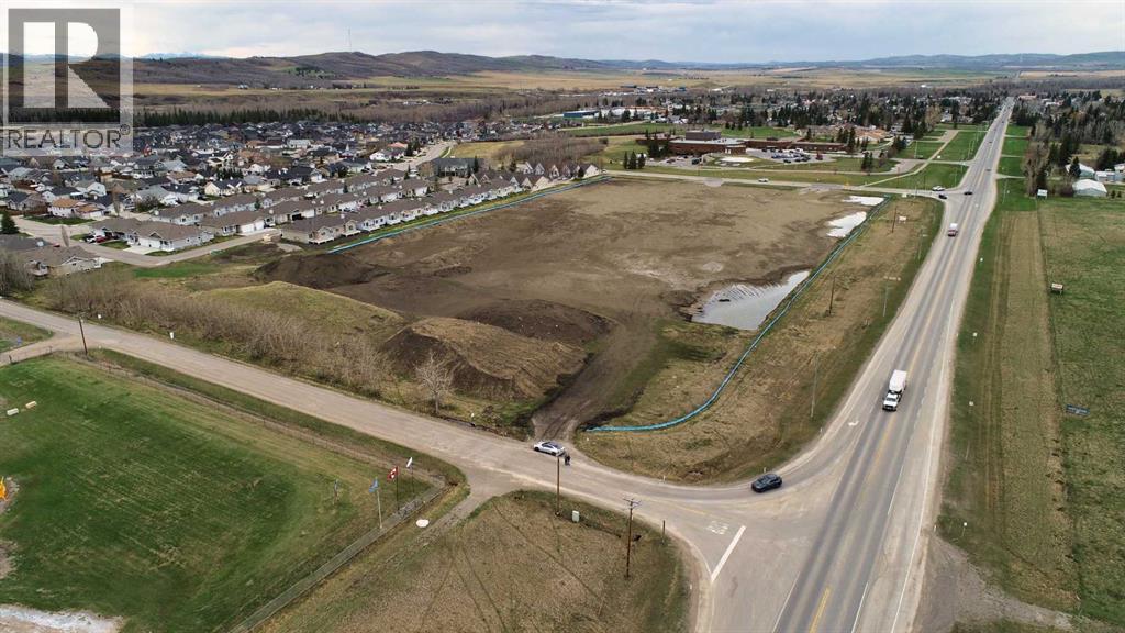 501 Centre Avenue E, Diamond Valley, Alberta  T0L 0H0 - Photo 6 - A2314309