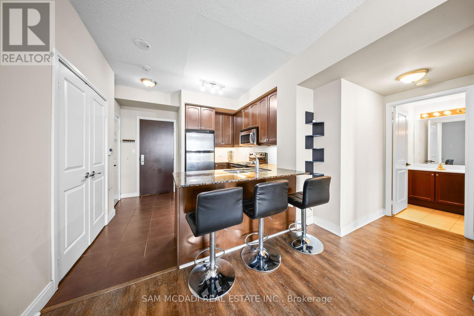 2408 - 60 Absolute Avenue, Mississauga, Ontario  L4Z 0A9 - Photo 7 - W13737038
