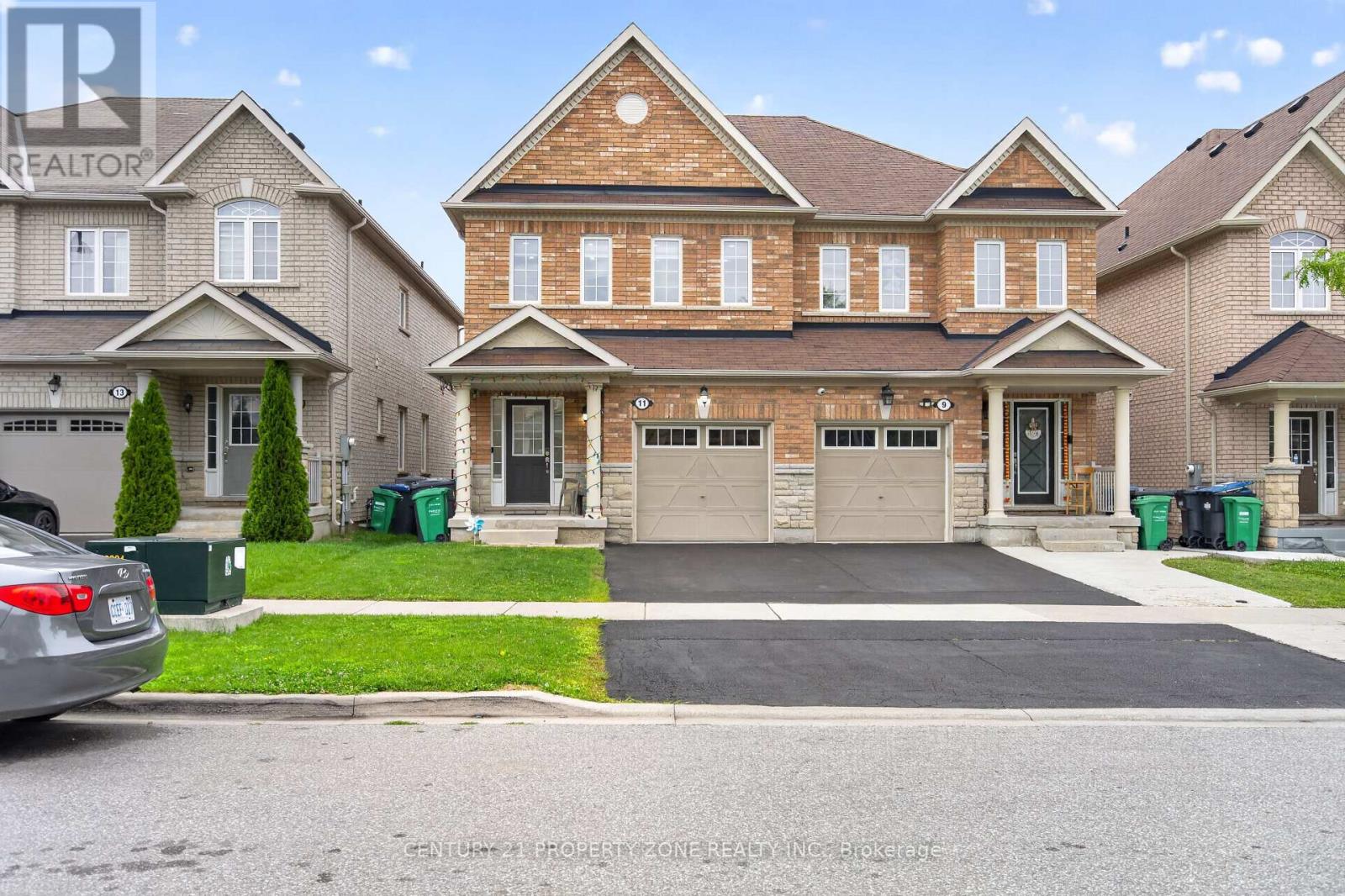 11 SELSDON STREET, Brampton, Ontario