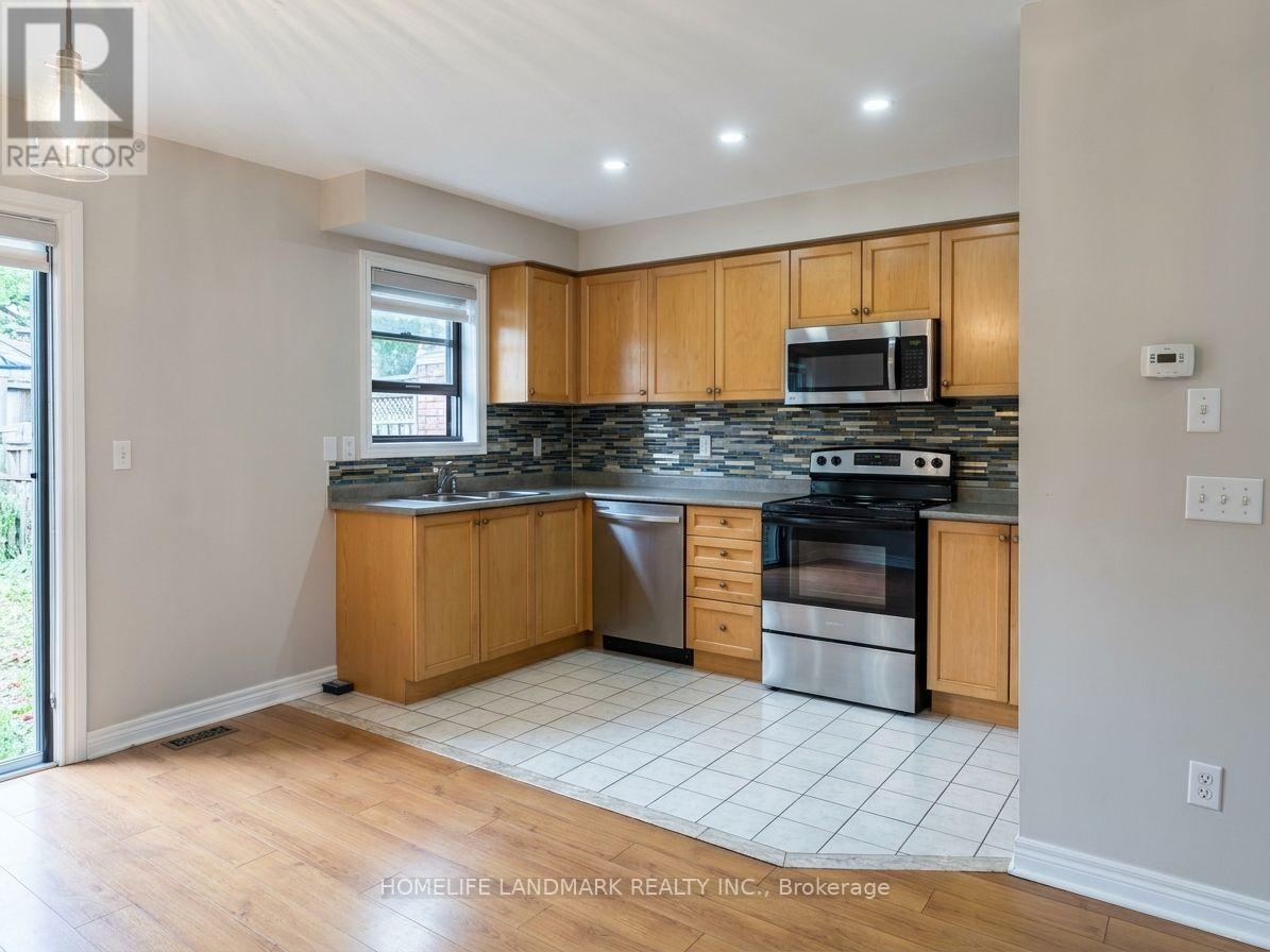 59 Checkerberry Crescent, Brampton, Ontario  L6R 2S9 - Photo 10 - W13737146