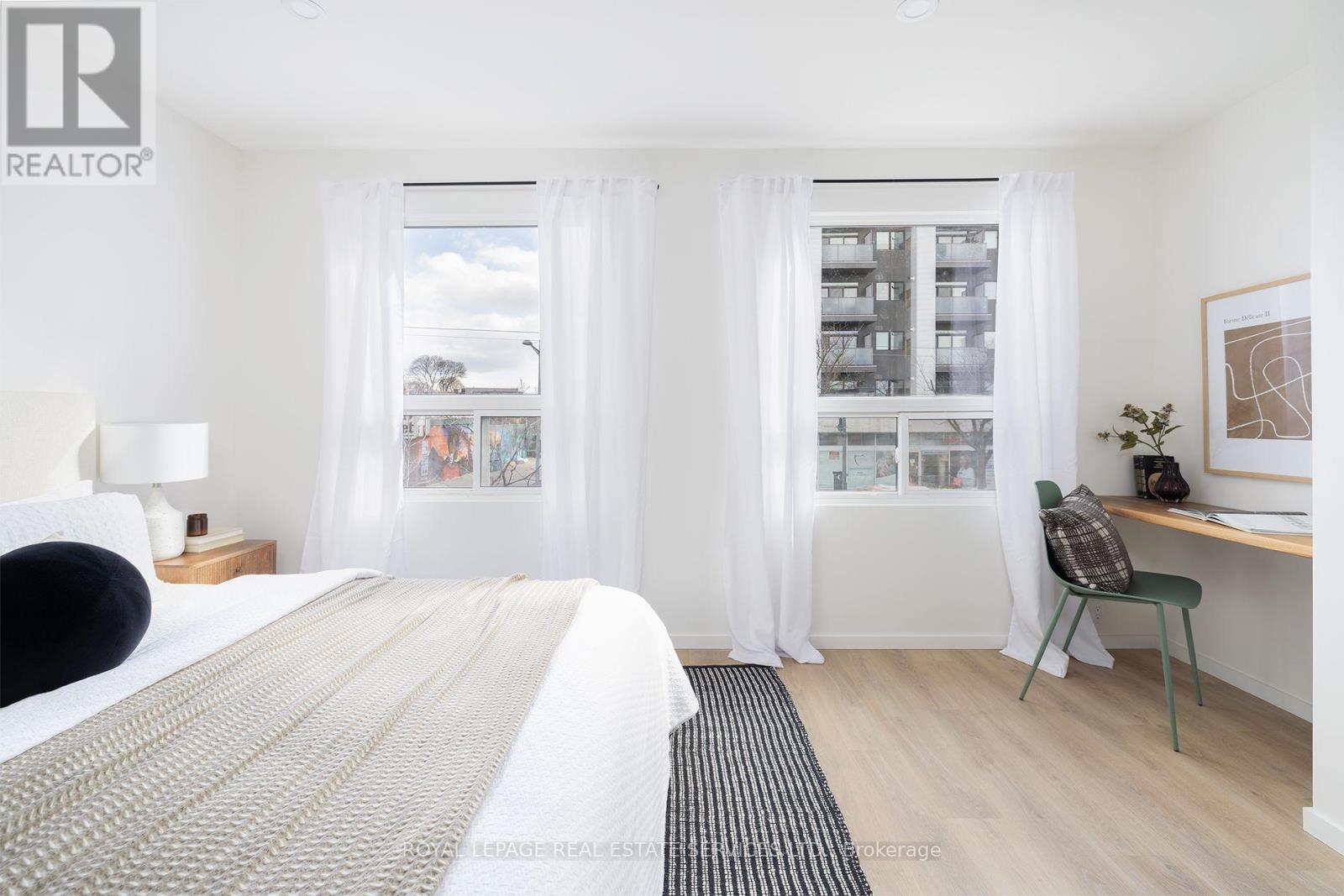 1752a St. Clair Avenue W, Toronto, Ontario  M6N 1J3 - Photo 10 - W13737206