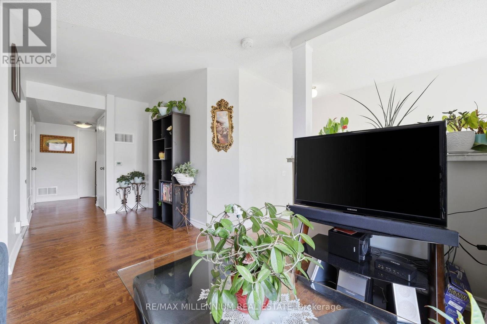 24 - 115 Bristol Road E, Mississauga, Ontario  L4Z 3P7 - Photo 11 - W13737242