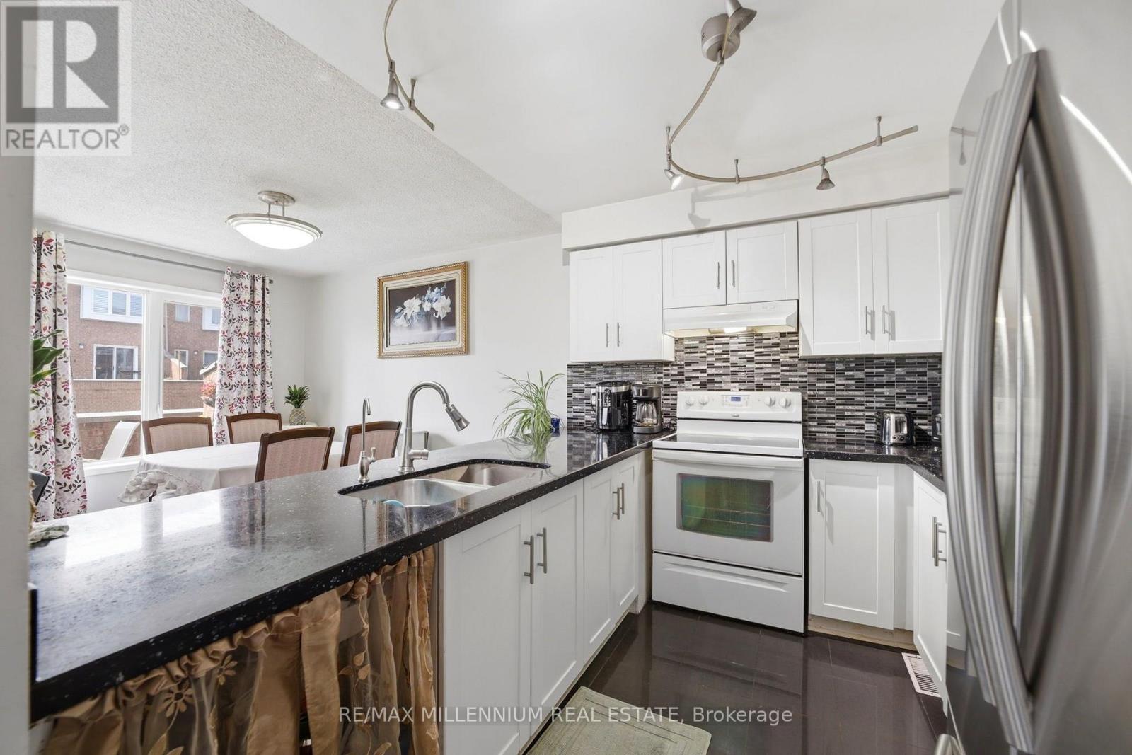 24 - 115 Bristol Road E, Mississauga, Ontario  L4Z 3P7 - Photo 14 - W13737242