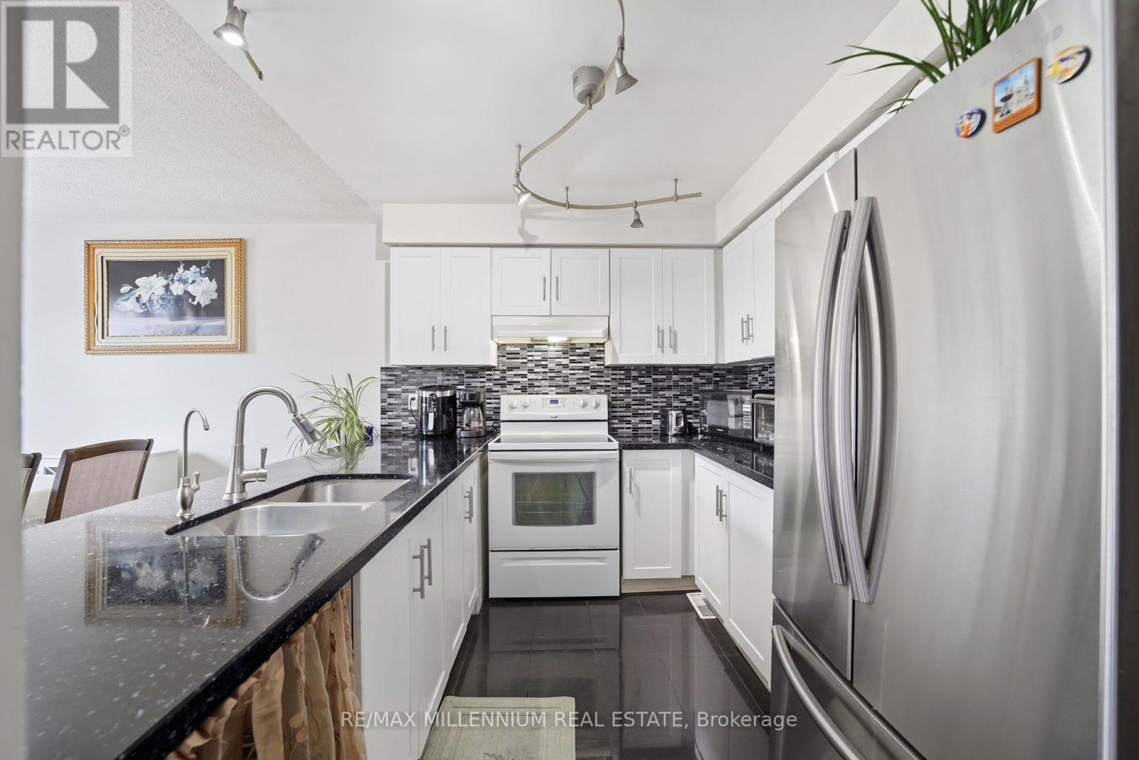 24 - 115 Bristol Road E, Mississauga, Ontario  L4Z 3P7 - Photo 15 - W13737242